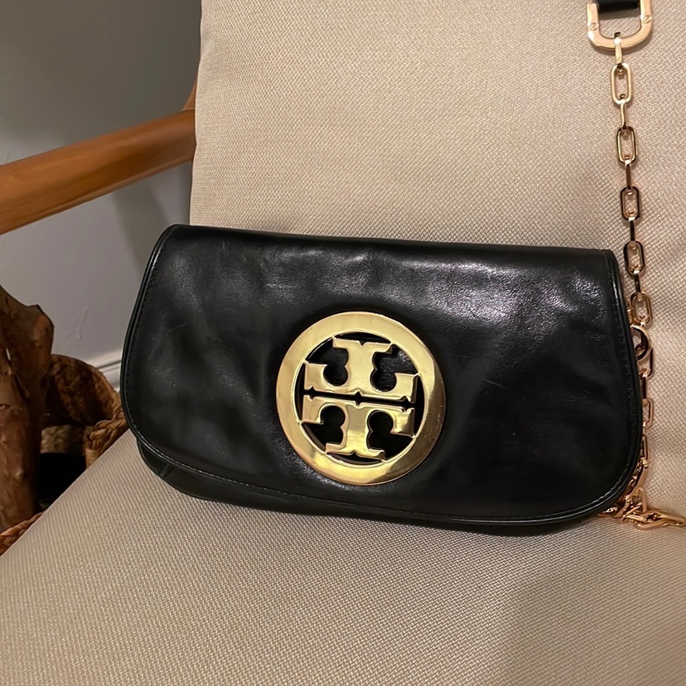 Black leather Tory Burch cross body